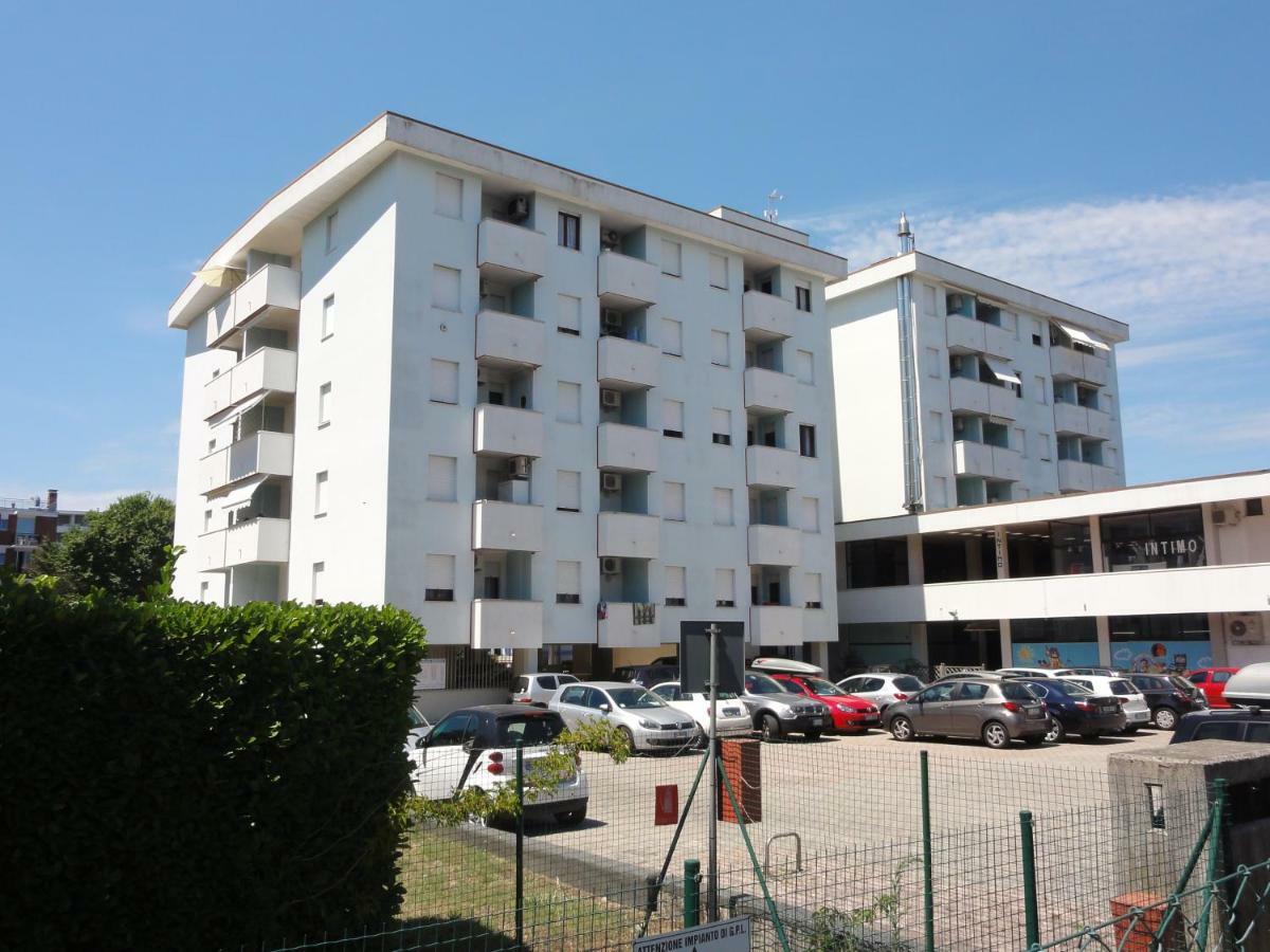 Monaco - Appartamenti Bibione Buitenkant foto
